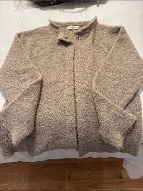 Christina Lehr - Alpaca Neutral Bouclé Jacket/ Sweater - Cream Taupe